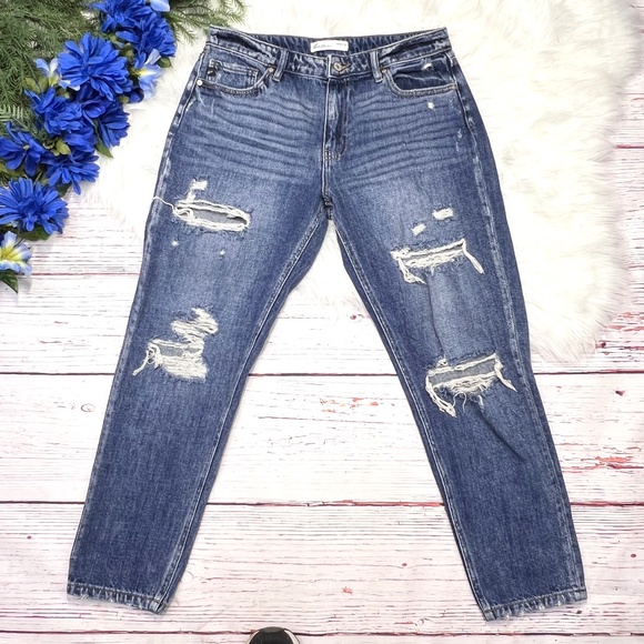 👖|•KANCAN•| Distressed Straight Leg High Rise Jeans Size 29👖 - Picture 1 of 9